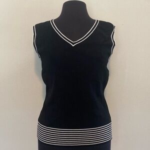 NWOT - George - Stretch V-Neck Sleeveless Shirt - Size XL